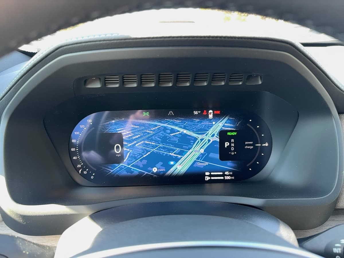 2026 Volvo XC90 plug-in hybrid - Image 19