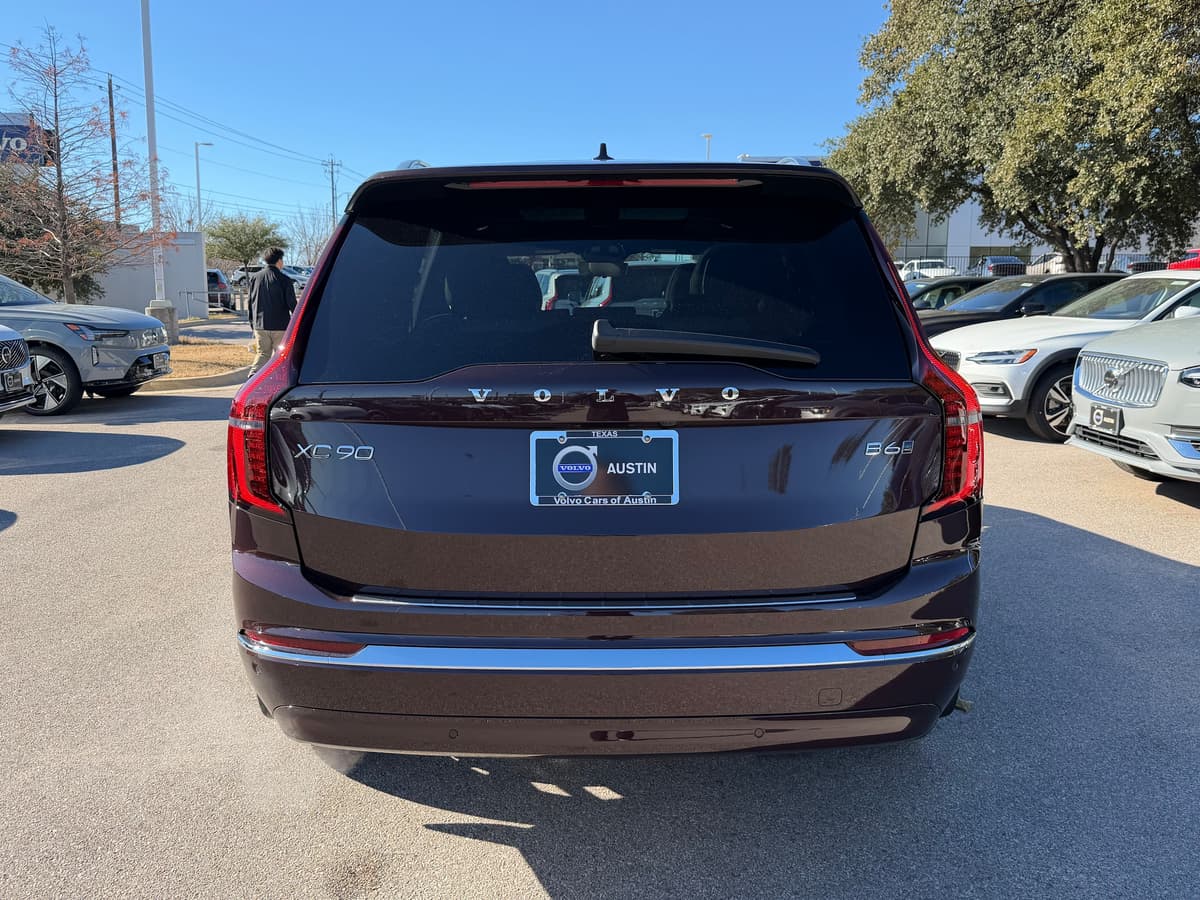 2026 Volvo XC90 - Image 5
