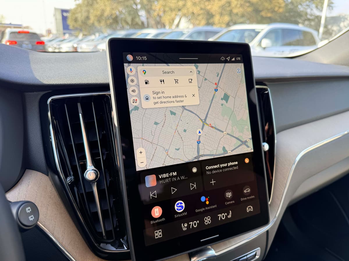 2026 Volvo XC60 - Image 21