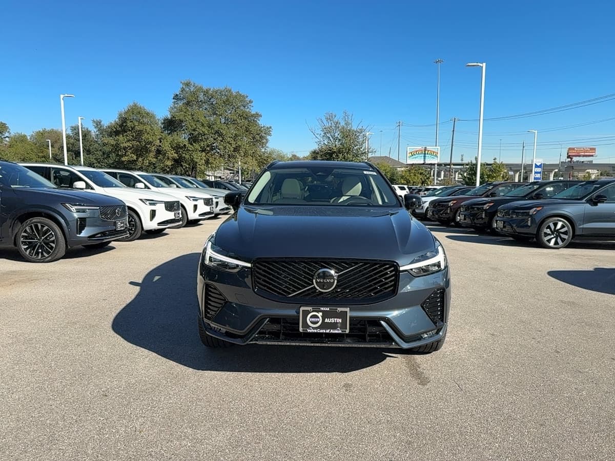 2026 Volvo XC60 - Image 7
