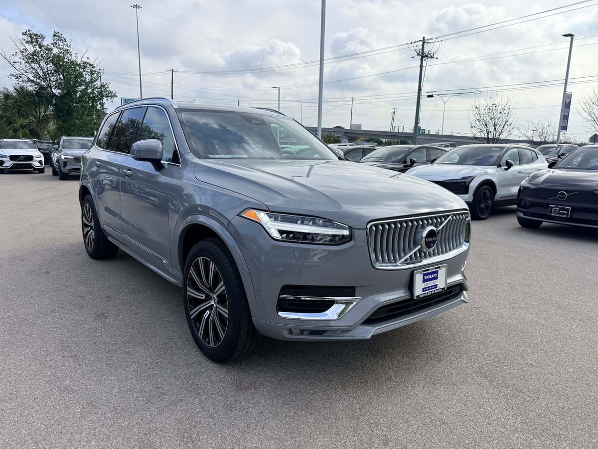 2025 Volvo XC90 - Image 7