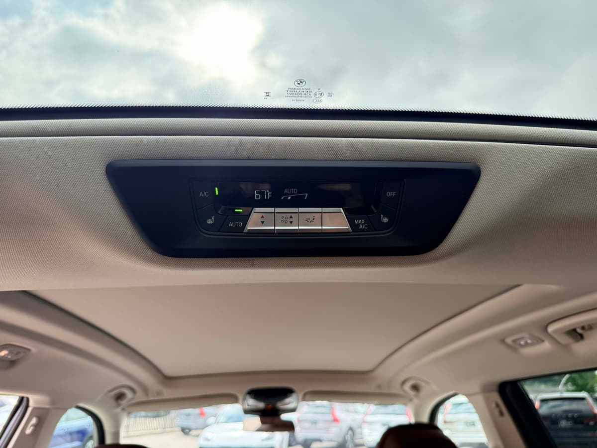 2026 BMW X7 - Image 16