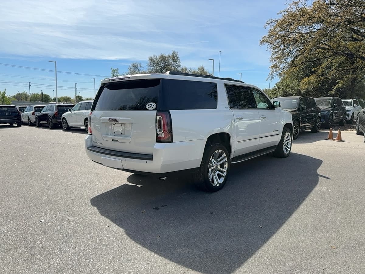 2017 GMC Yukon XL - Image 6