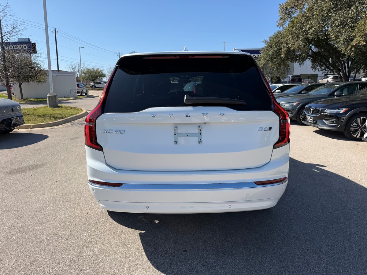 2026 Volvo XC90 - Image 5