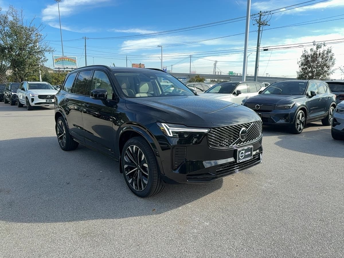 2026 Volvo XC90 - Image 7