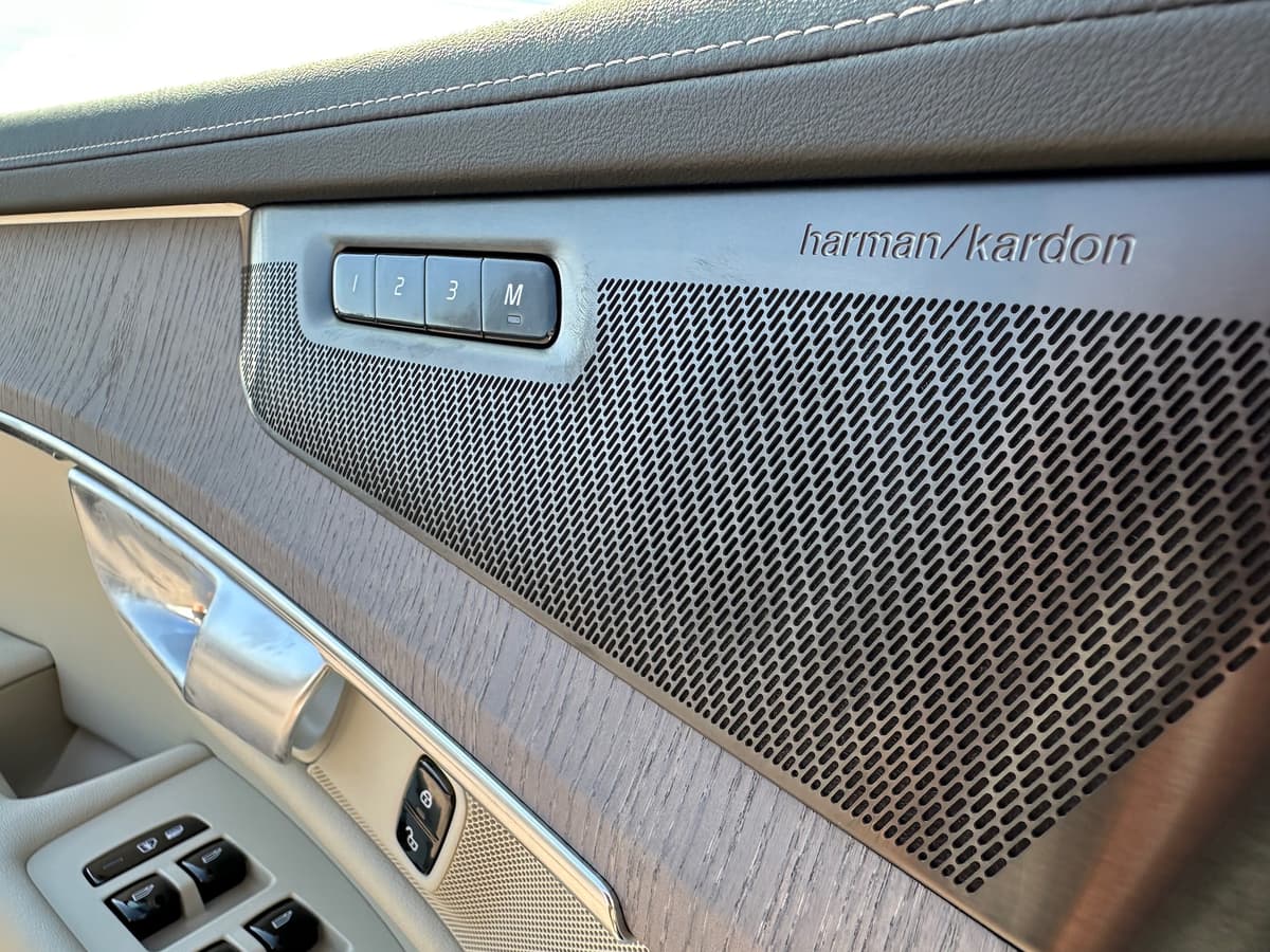 2026 Volvo XC90 - Image 19