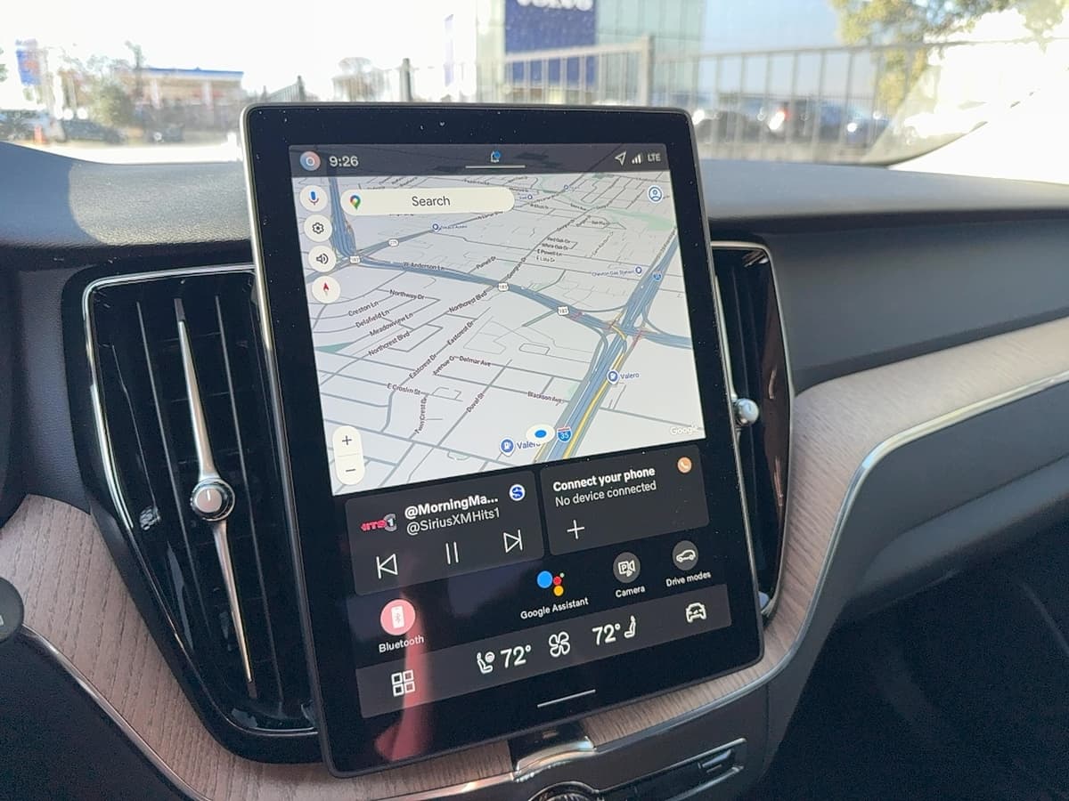 2026 Volvo XC60 - Image 22