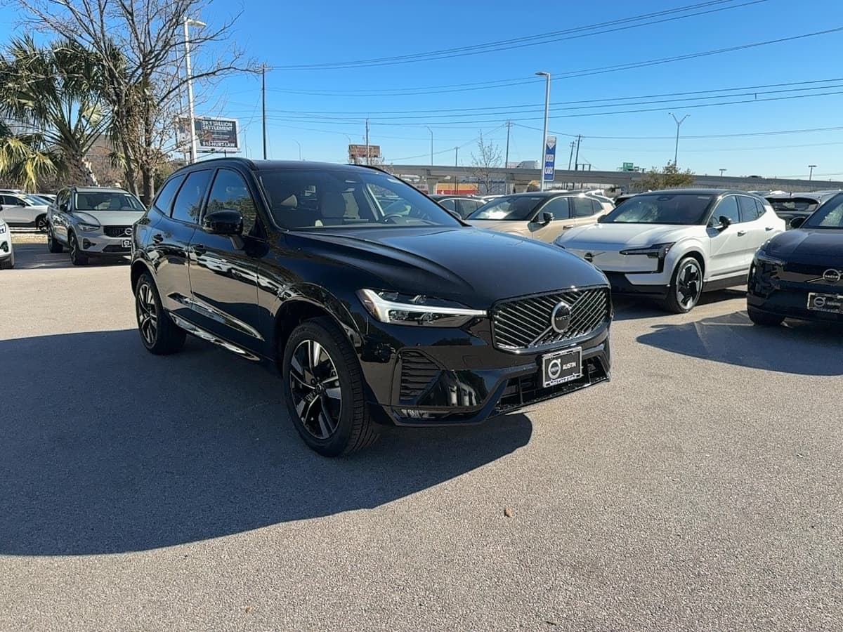 2026 Volvo XC60 - Image 7