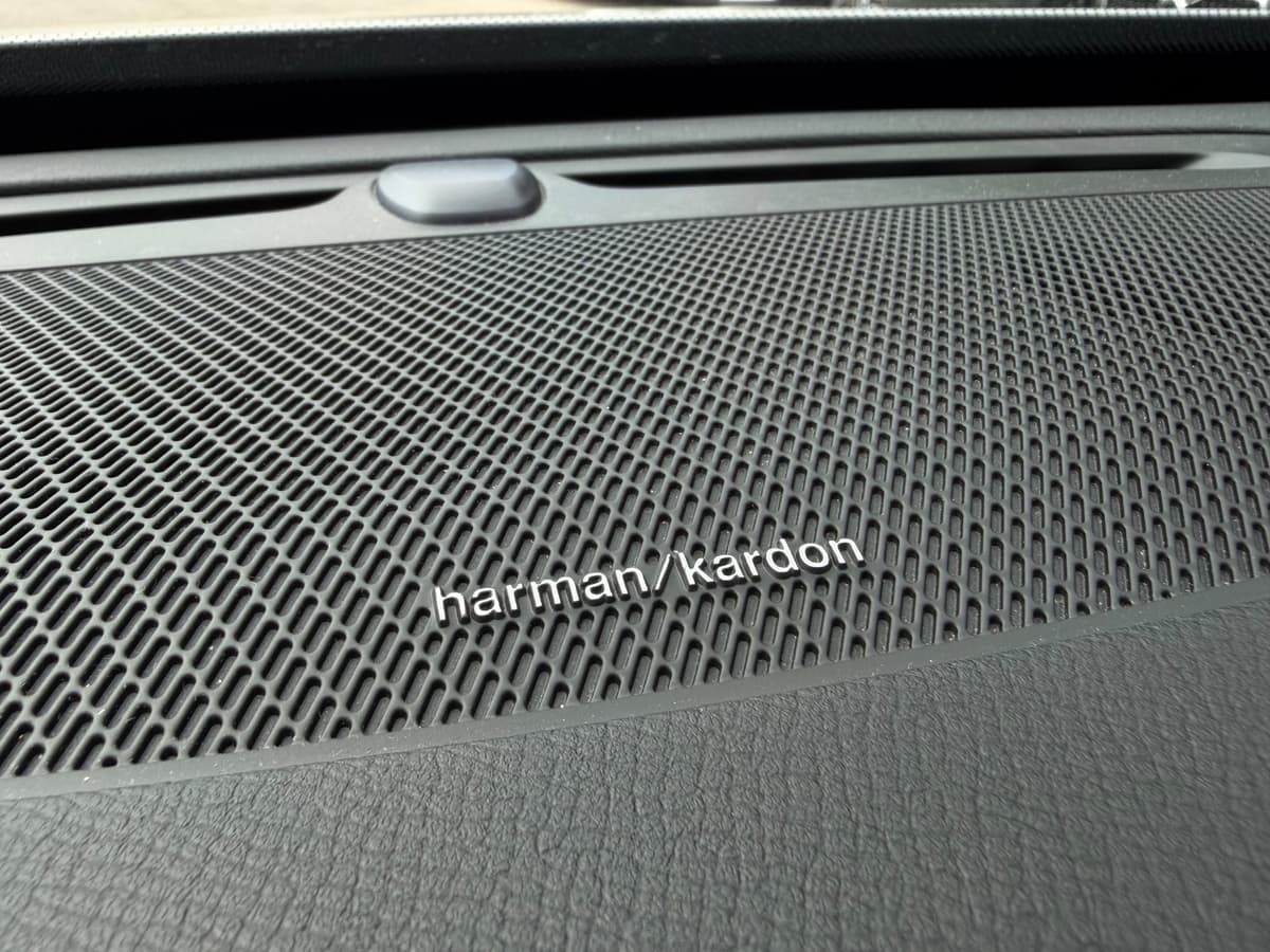 2024 Volvo XC90 plug-in hybrid - Image 21