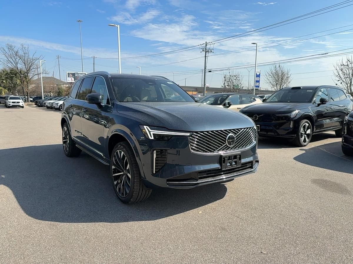 2026 Volvo XC90 - Image 7