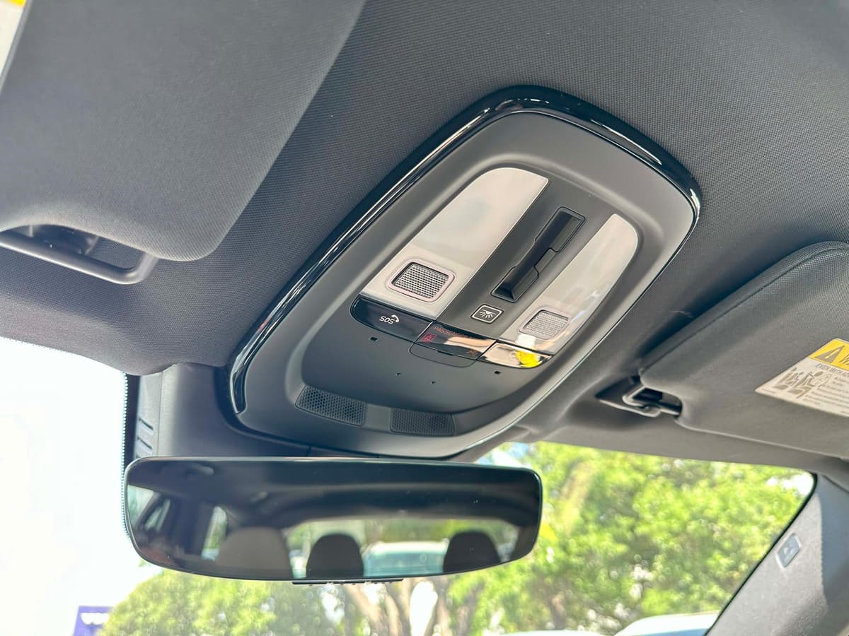 2026 Volvo XC90 - Image 25