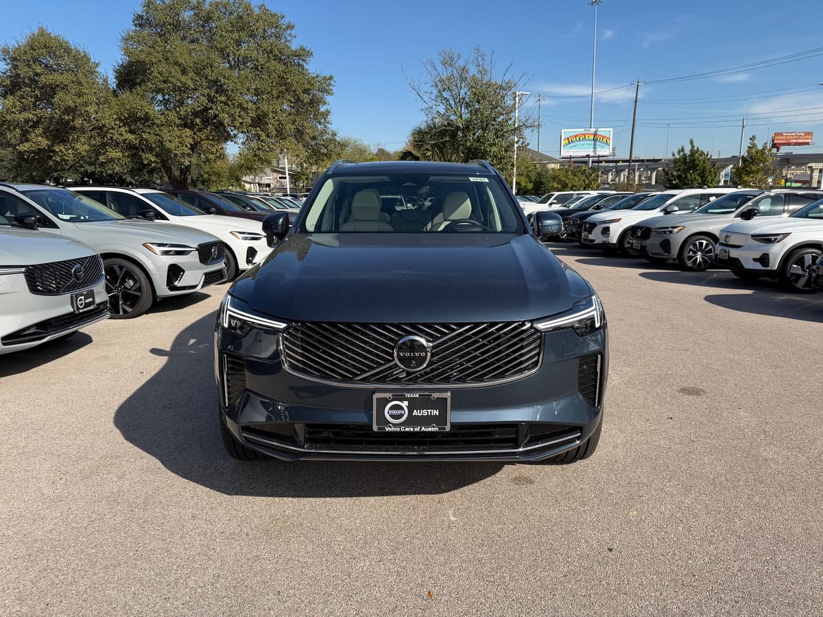 2026 Volvo XC90 - Image 6