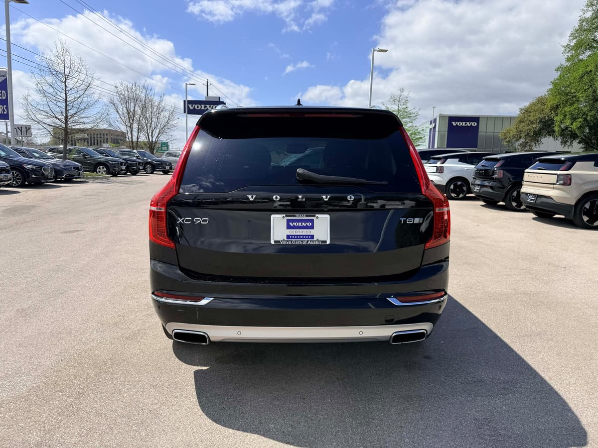 2016 Volvo XC90 Hybrid - Image 5