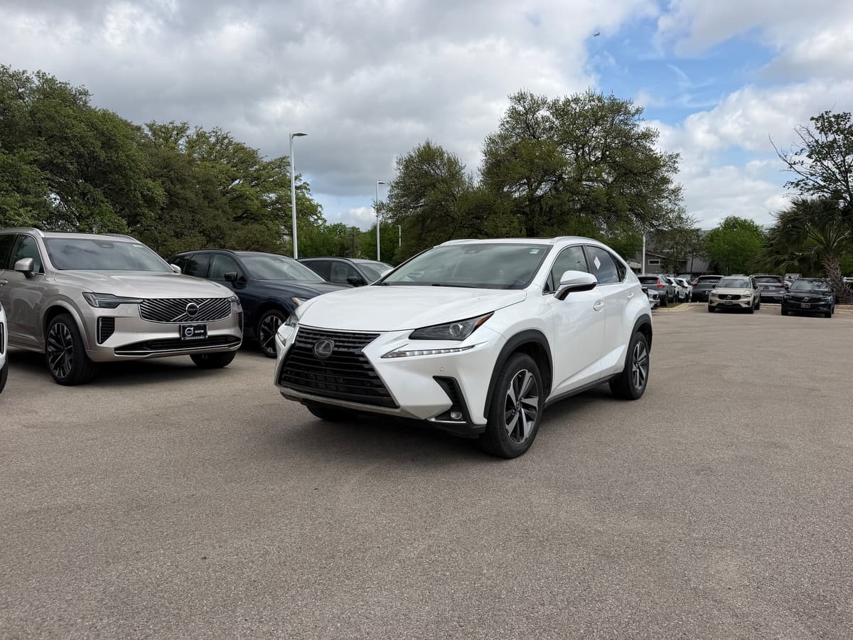 2020 LEXUS NX 300 - Image 2