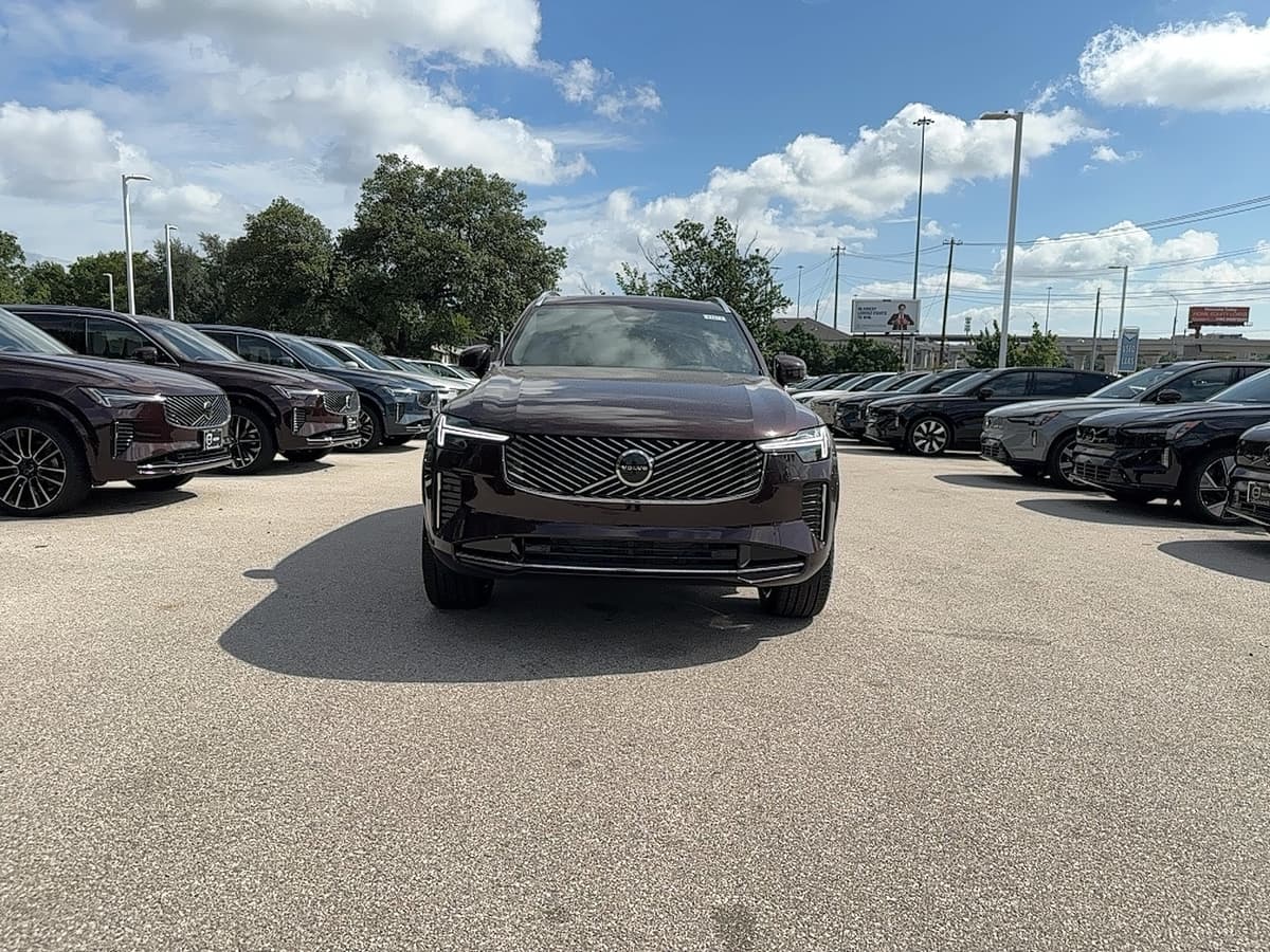 2026 Volvo XC90 - Image 9