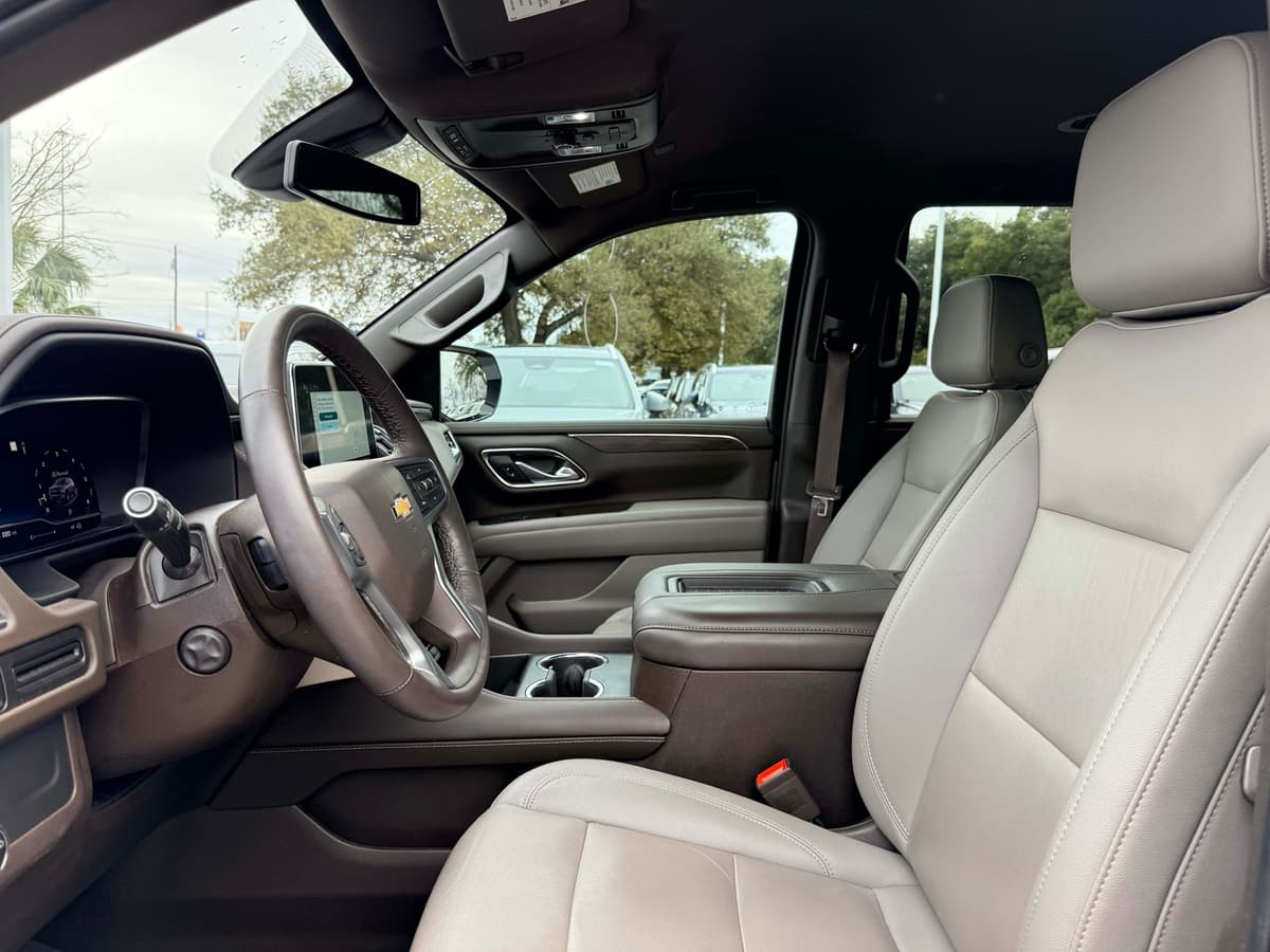 2022 Chevrolet Tahoe - Image 11