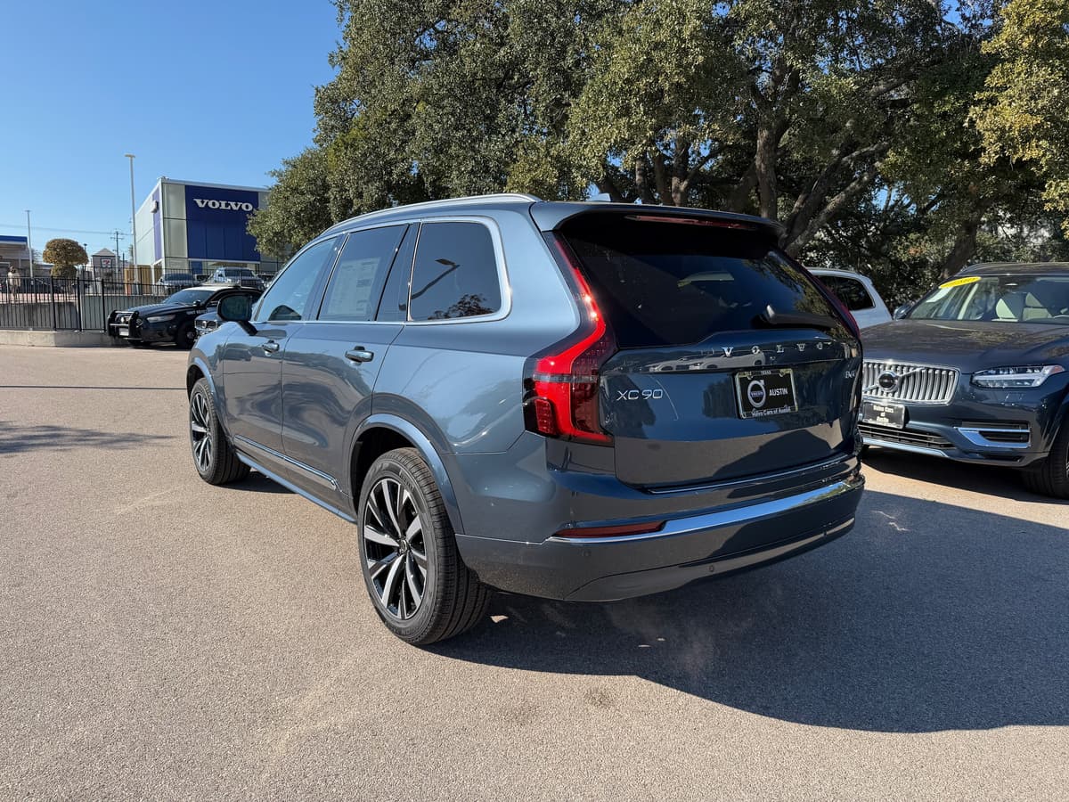 2026 Volvo XC90 - Image 4