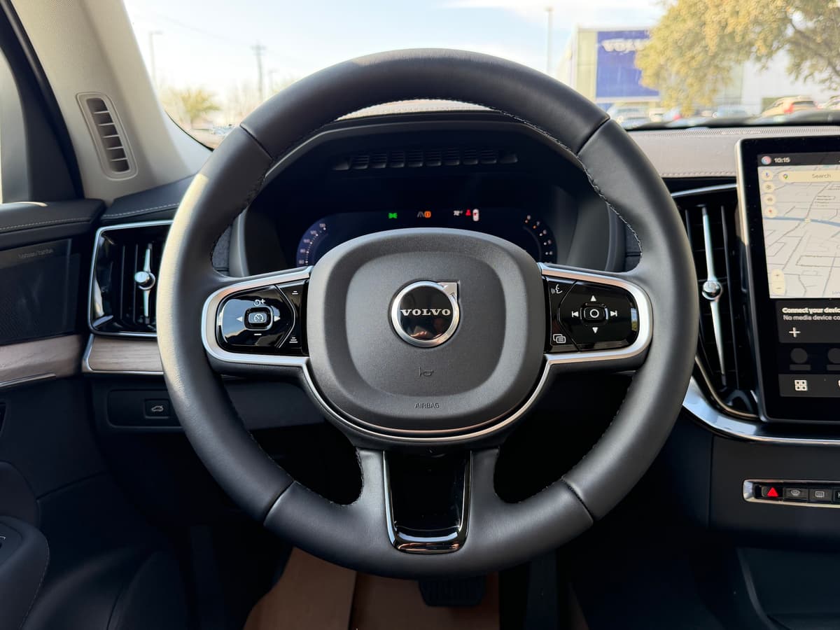 2026 Volvo XC90 - Image 15