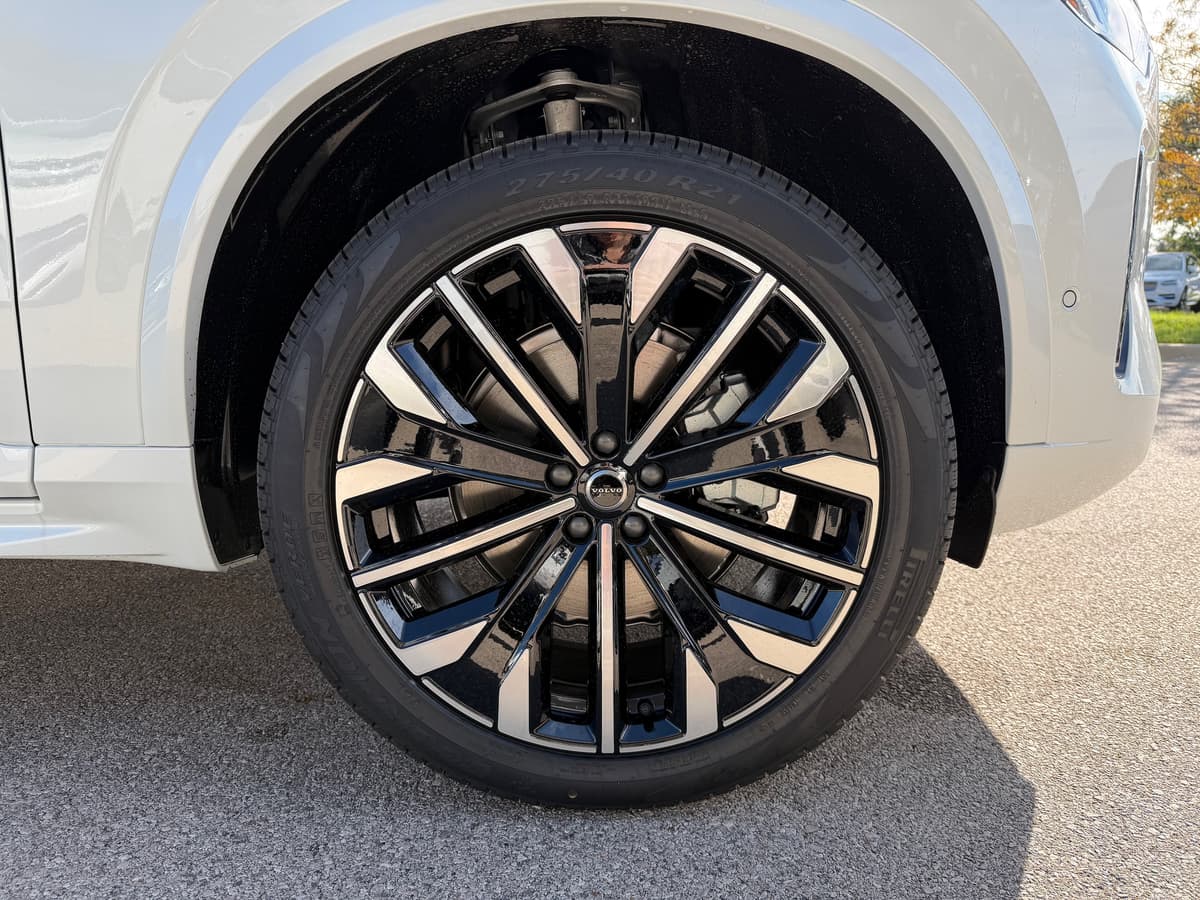 2026 Volvo XC90 - Image 7
