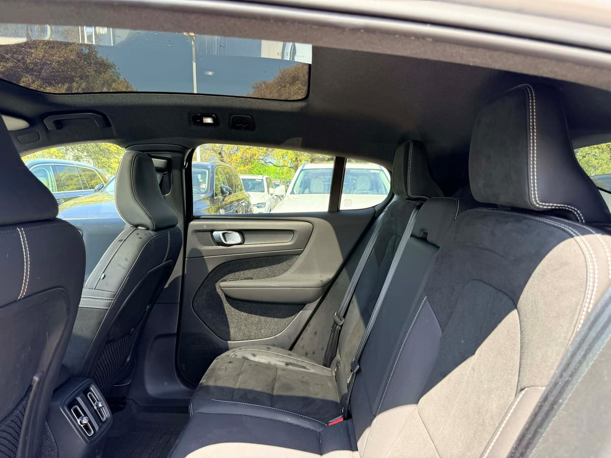 2023 Volvo C40 Recharge Pure Electric - Image 14