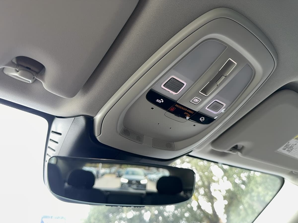 2026 Volvo XC60 - Image 22