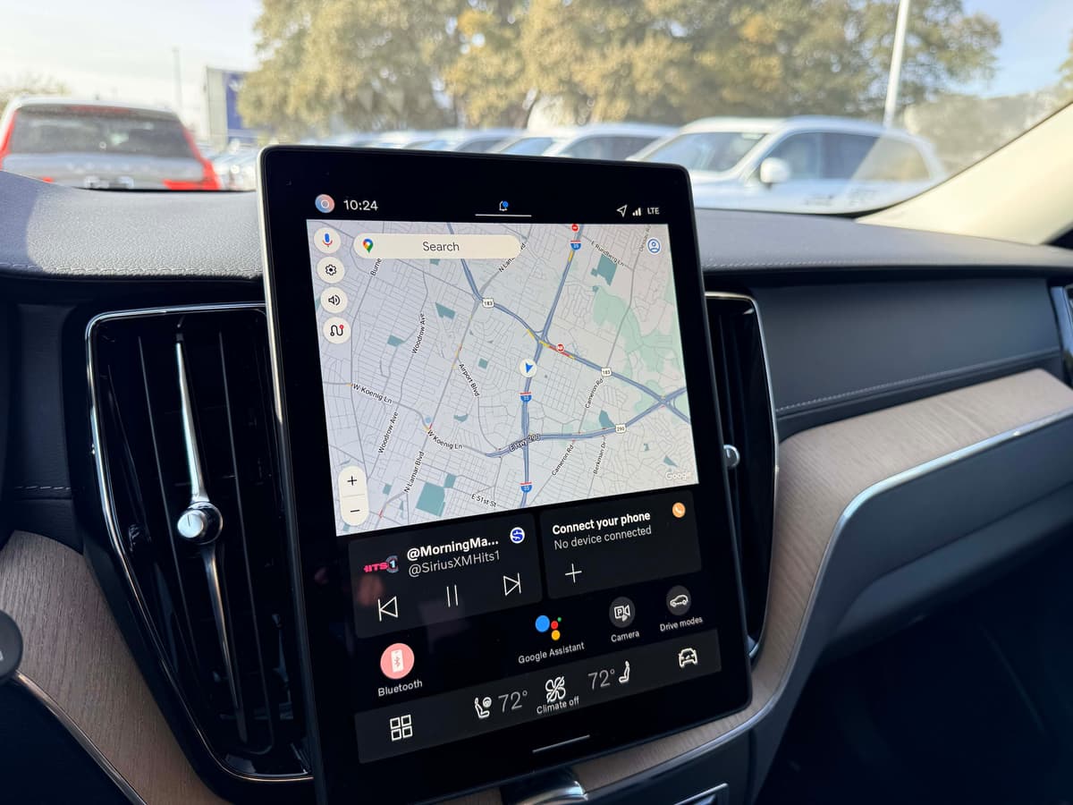 2026 Volvo XC60 - Image 21