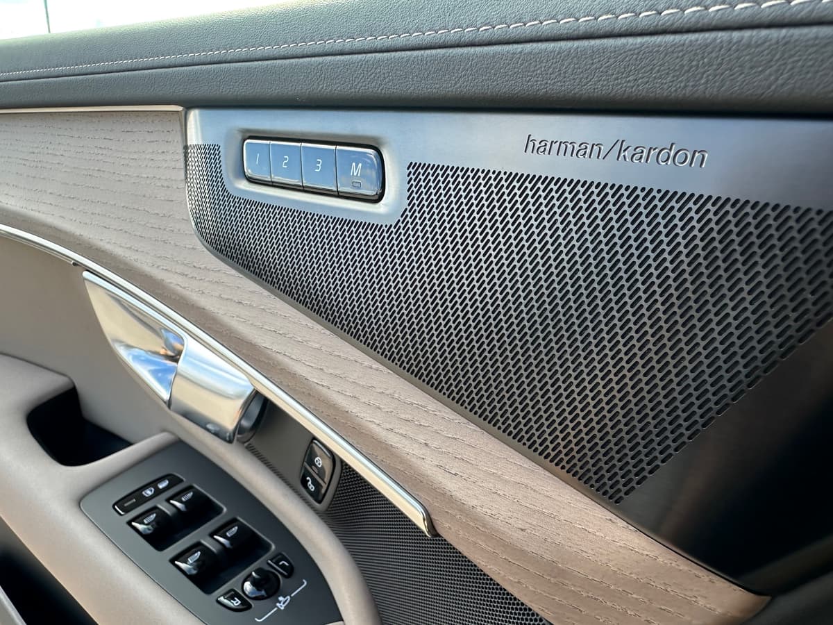 2026 Volvo XC90 - Image 19