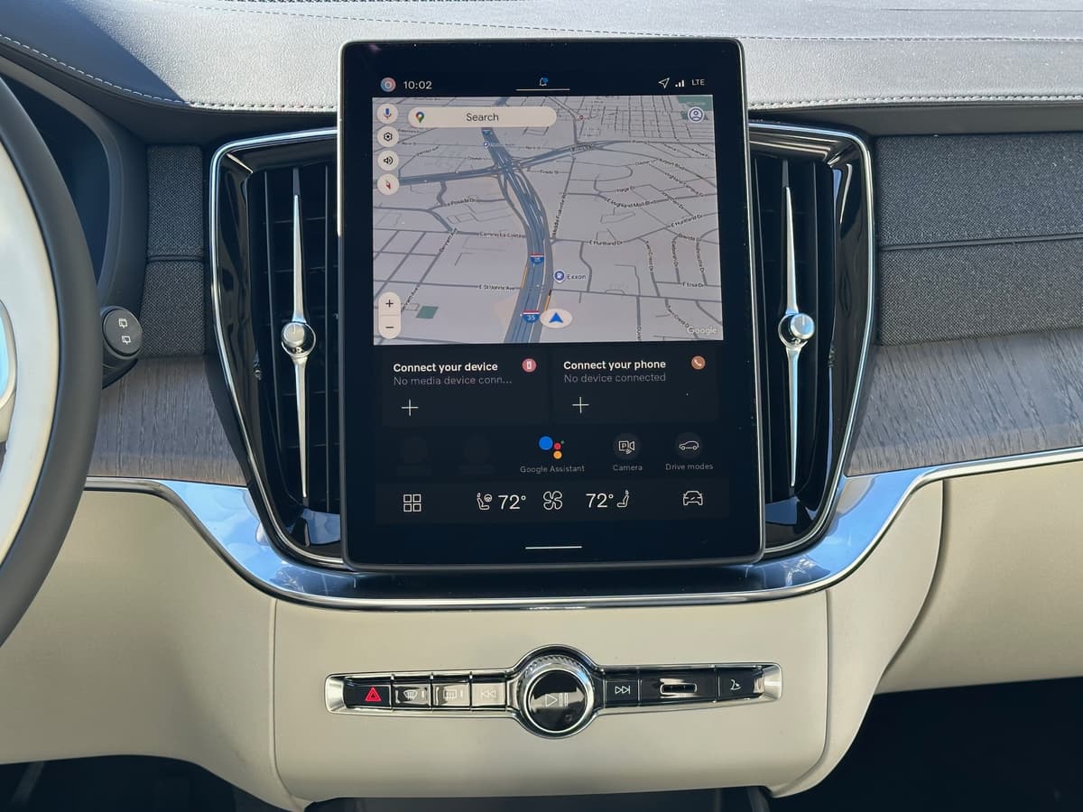 2026 Volvo XC90 - Image 13