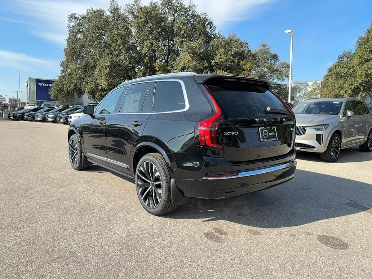 2026 Volvo XC90 - Image 5