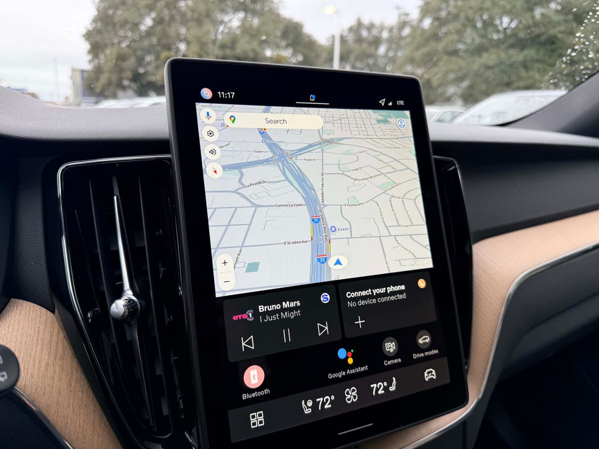 2026 Volvo XC60 - Image 22