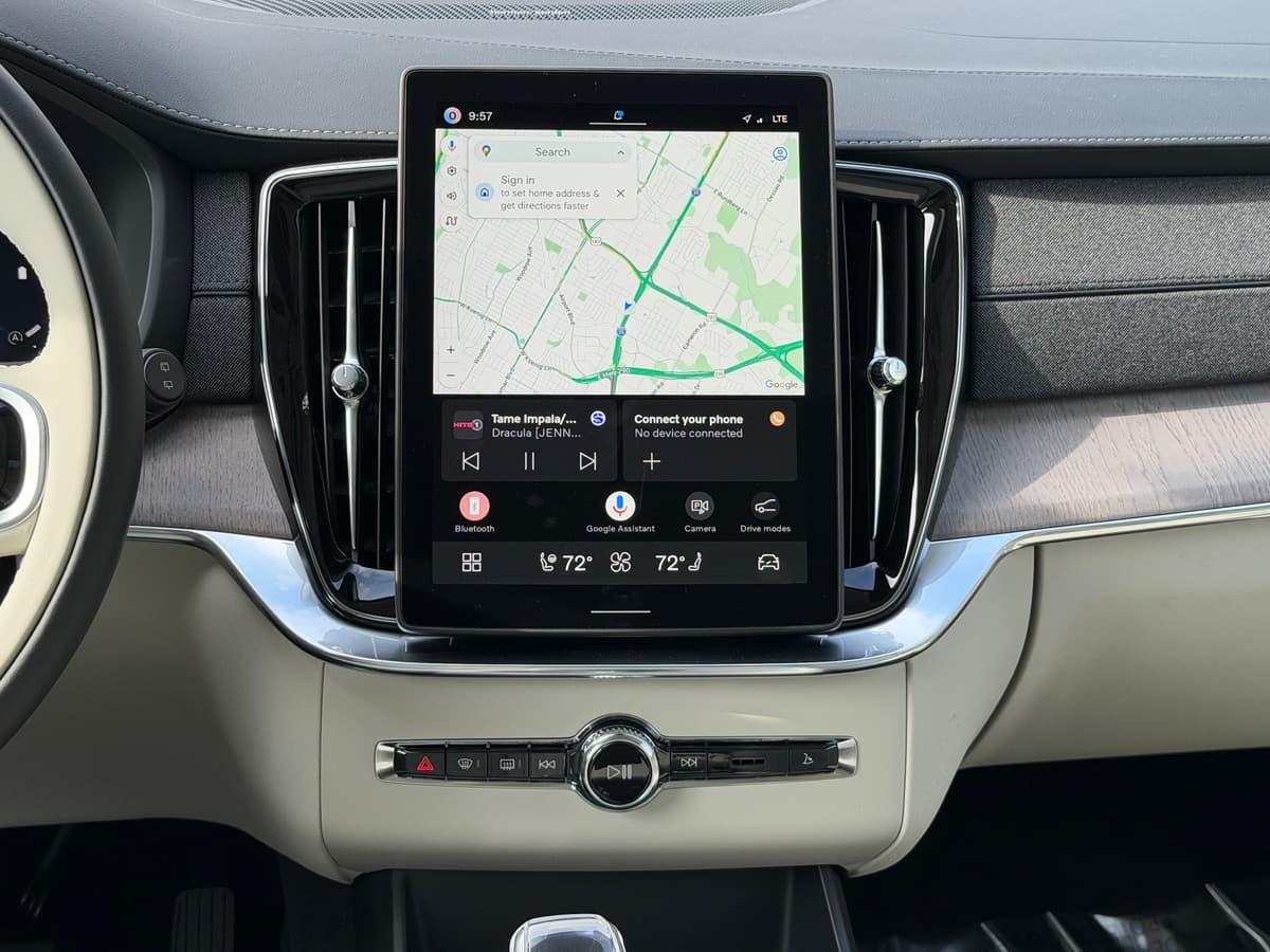 2026 Volvo XC90 - Image 13