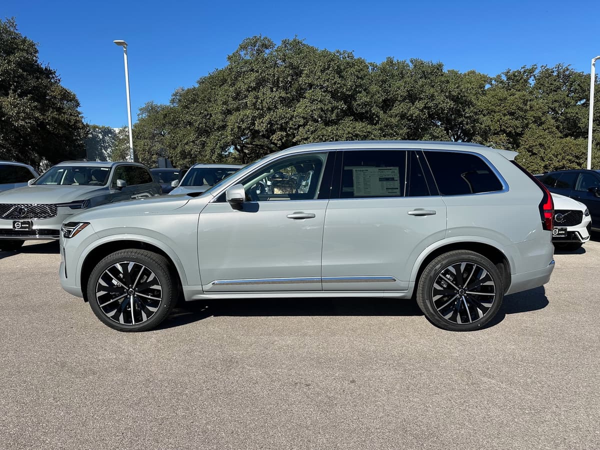 2026 Volvo XC90 - Image 3