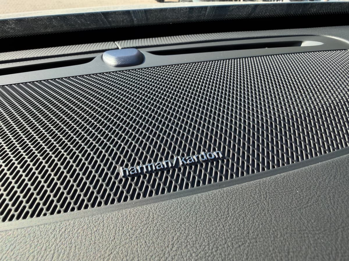 2026 Volvo XC90 - Image 18