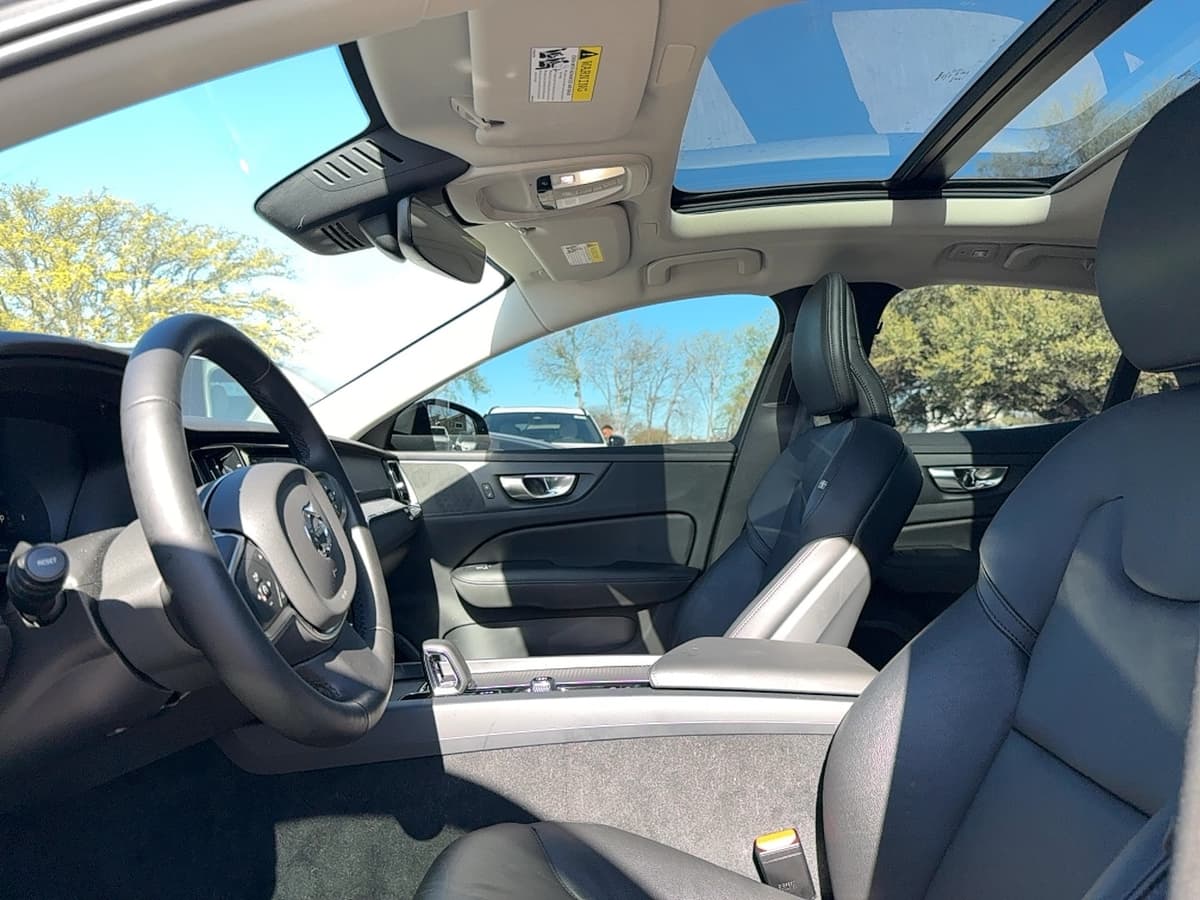 2024 Volvo S60 - Image 12