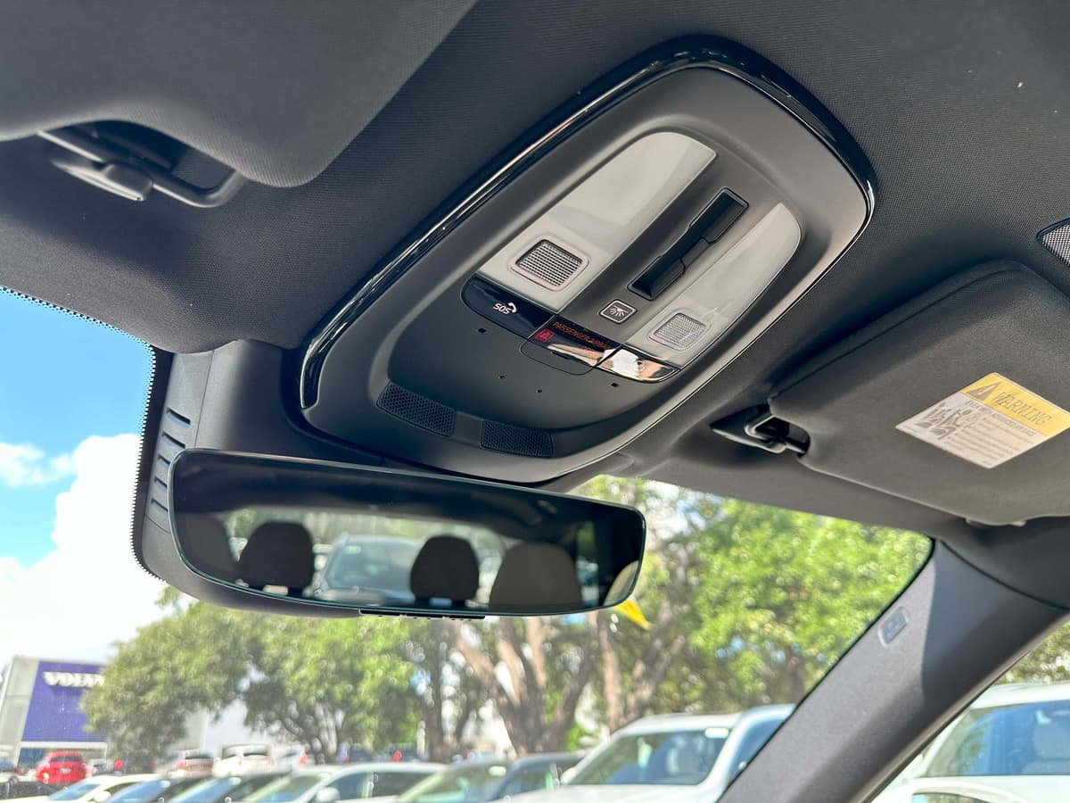 2026 Volvo XC90 - Image 27