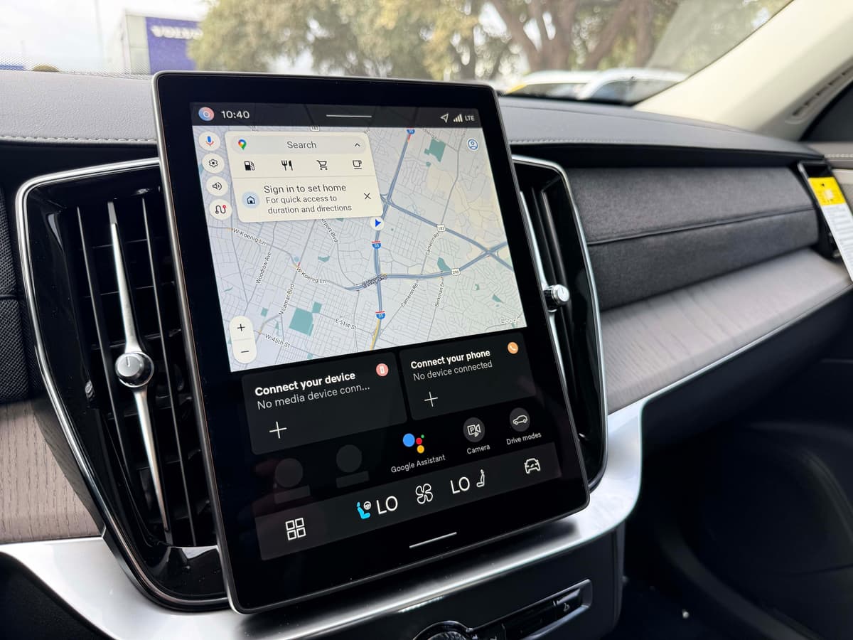 2026 Volvo XC90 - Image 21