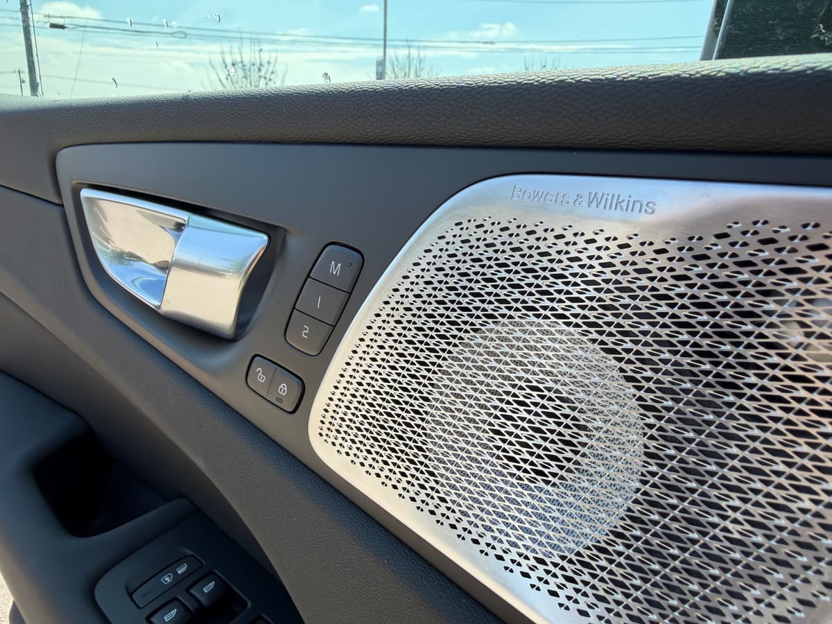 2026 Volvo XC60 - Image 19