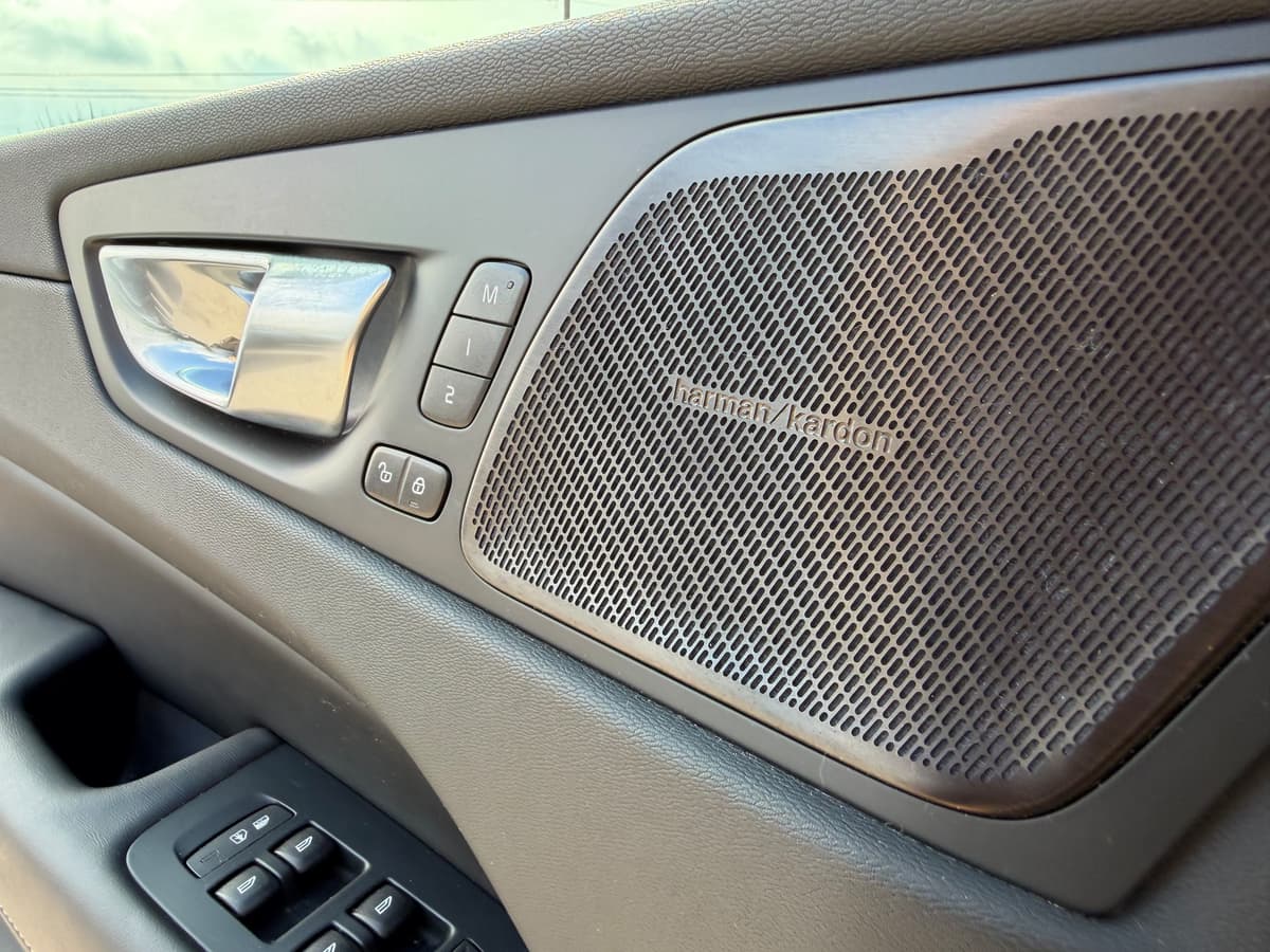 2024 Volvo XC60 - Image 25