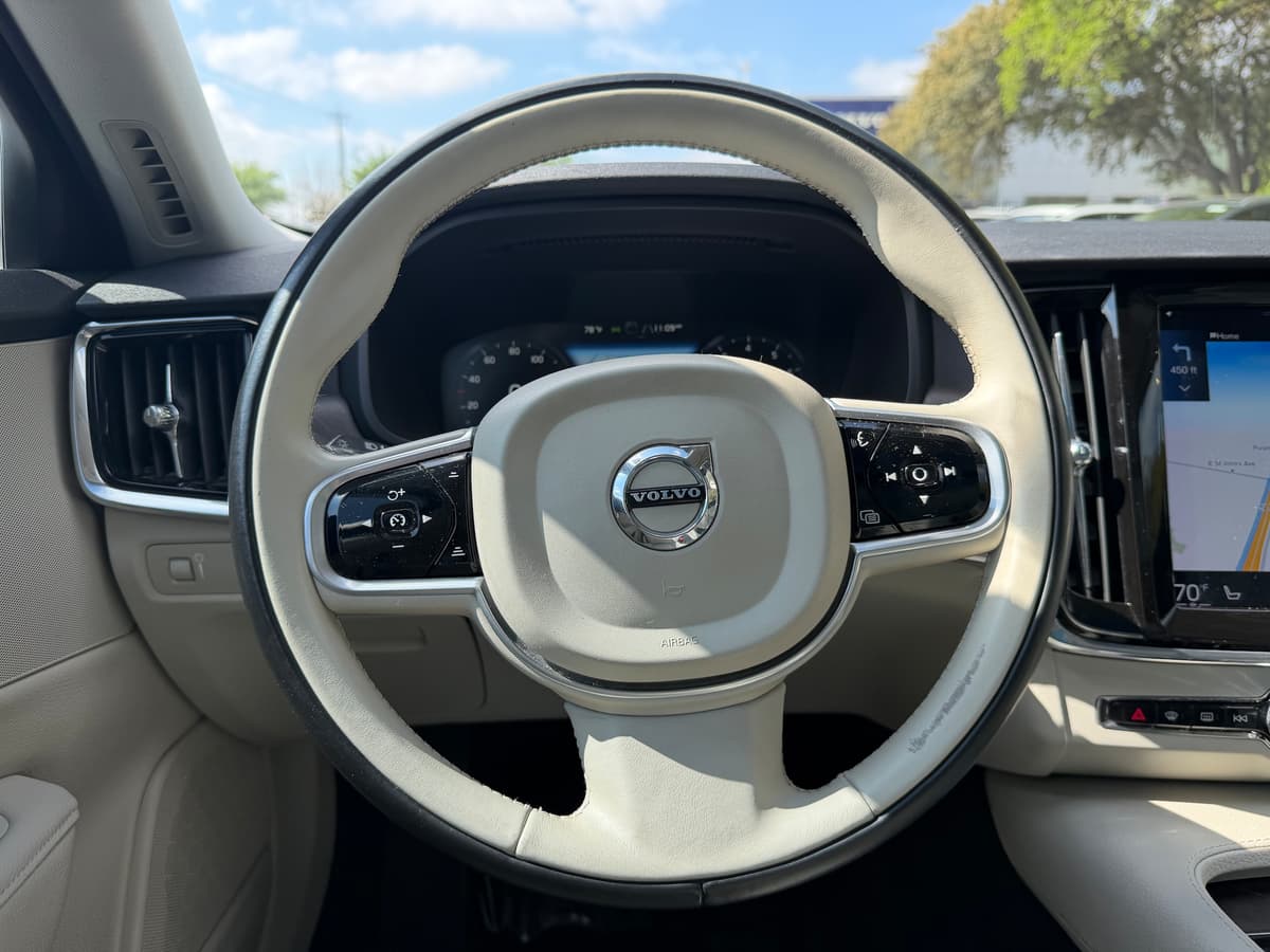 2018 Volvo V90 Cross Country - Image 16