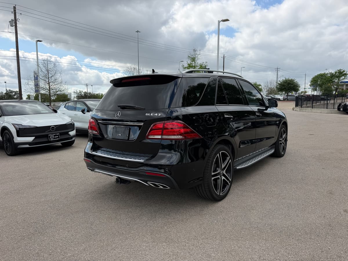 2019 Mercedes-Benz AMG GLE 43 - Image 6