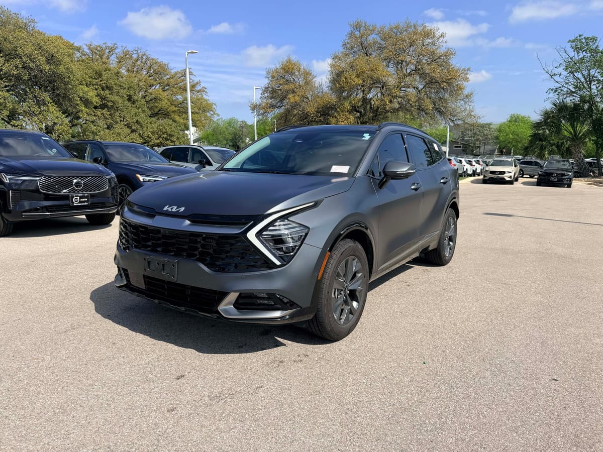 2025 Kia Sportage Hybrid - Image 2