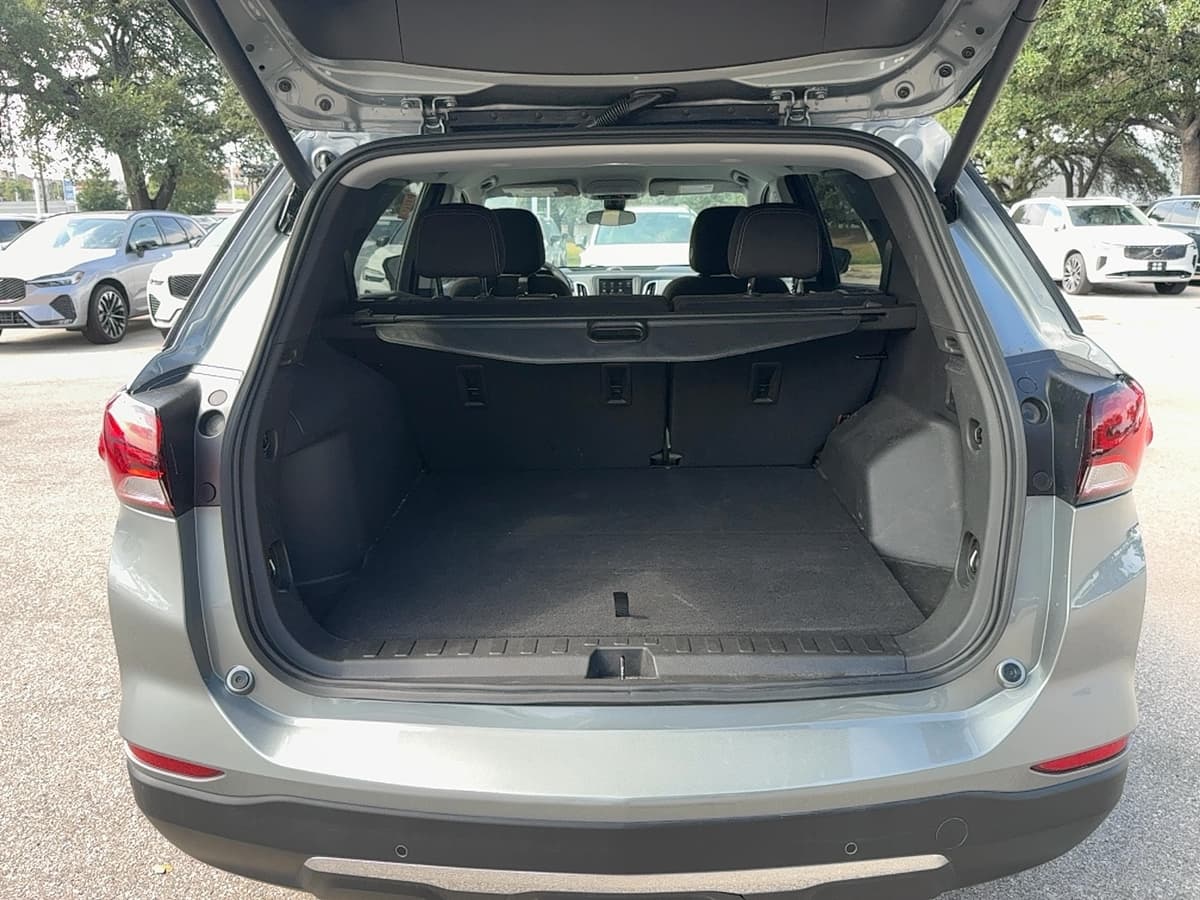 2023 Chevrolet Equinox - Image 23