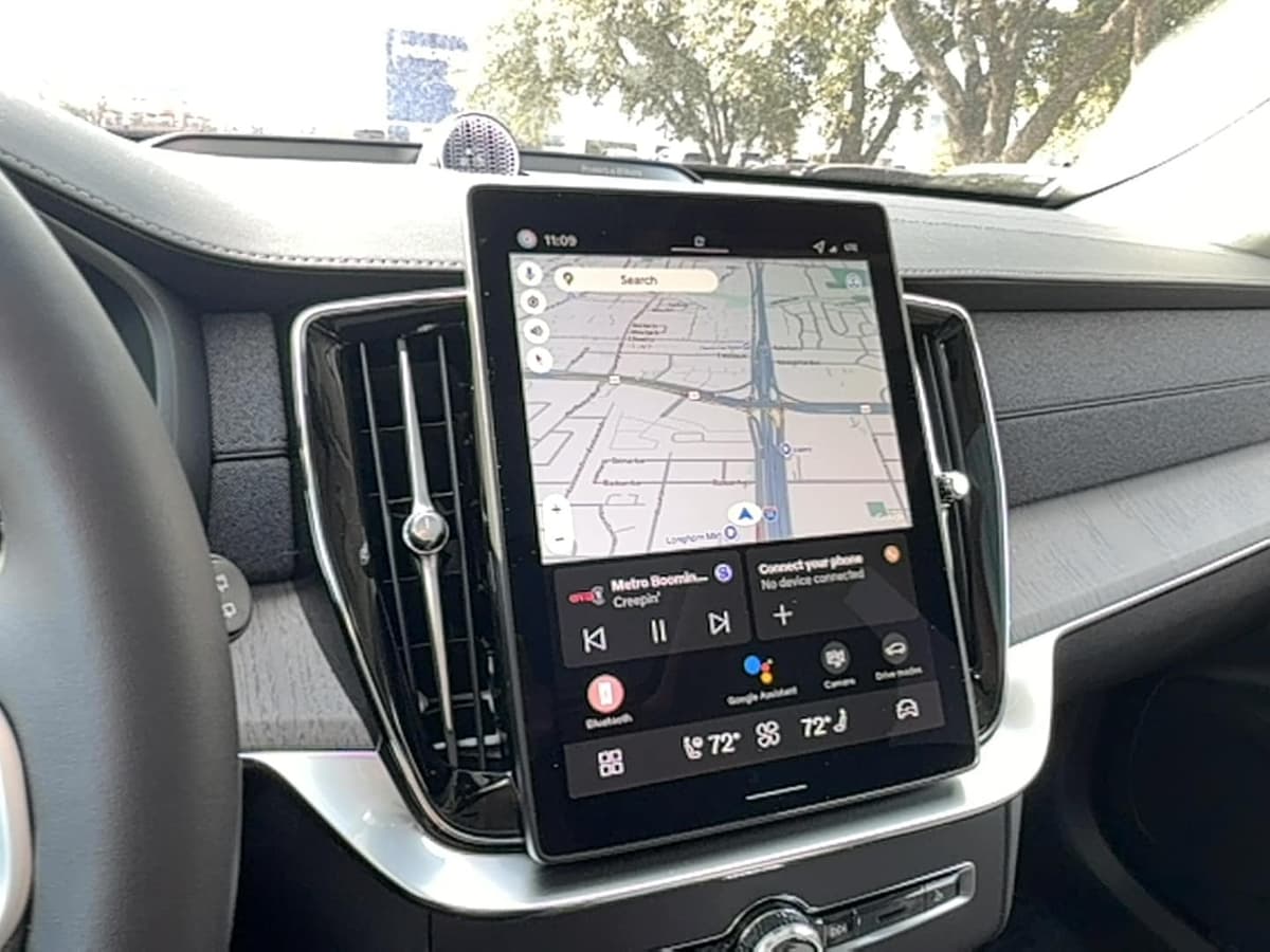 2026 Volvo XC90 - Image 22