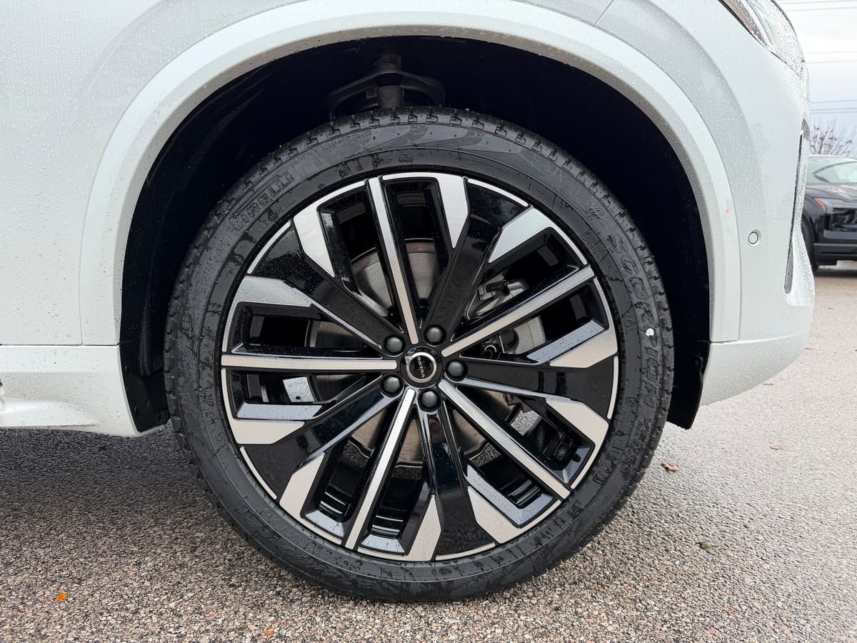 2026 Volvo XC90 - Image 7