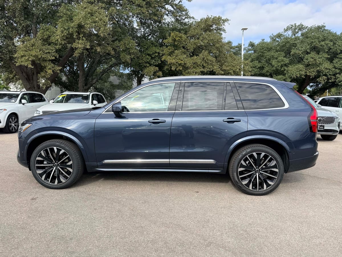 2026 Volvo XC90 - Image 3