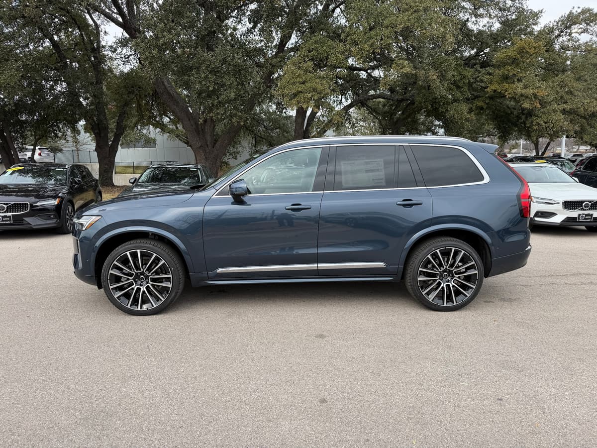 2026 Volvo XC90 - Image 3