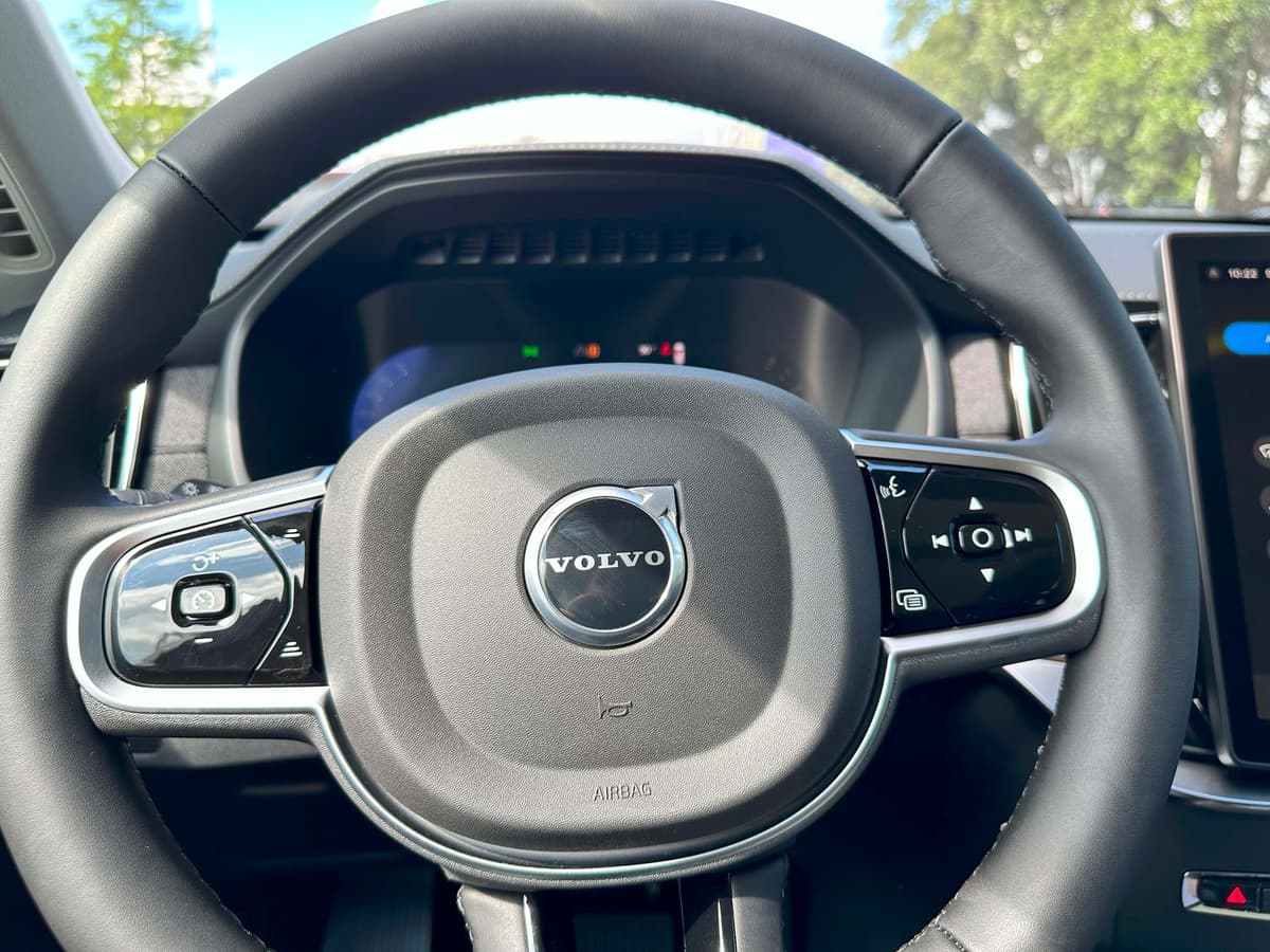 2026 Volvo XC90 - Image 21