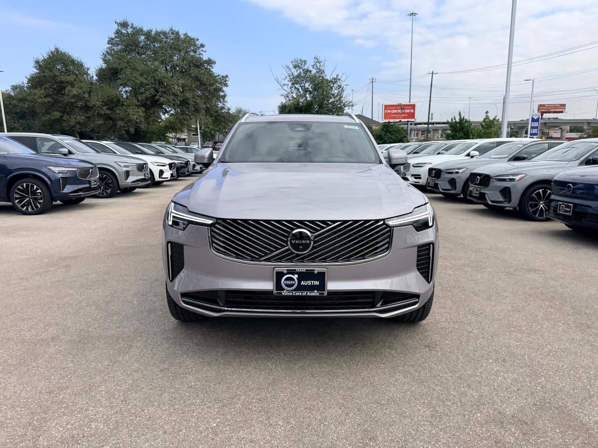 2026 Volvo XC90 - Image 9