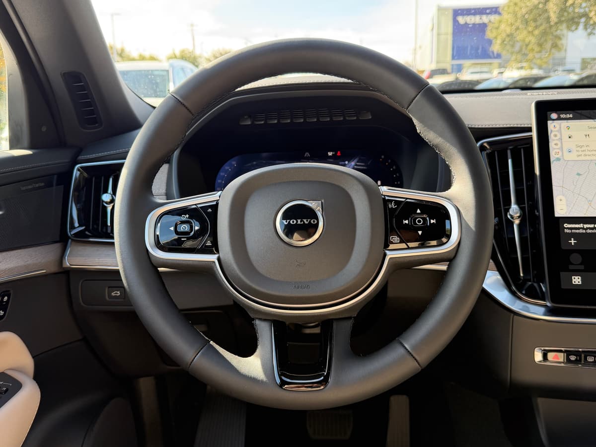2026 Volvo XC90 - Image 14