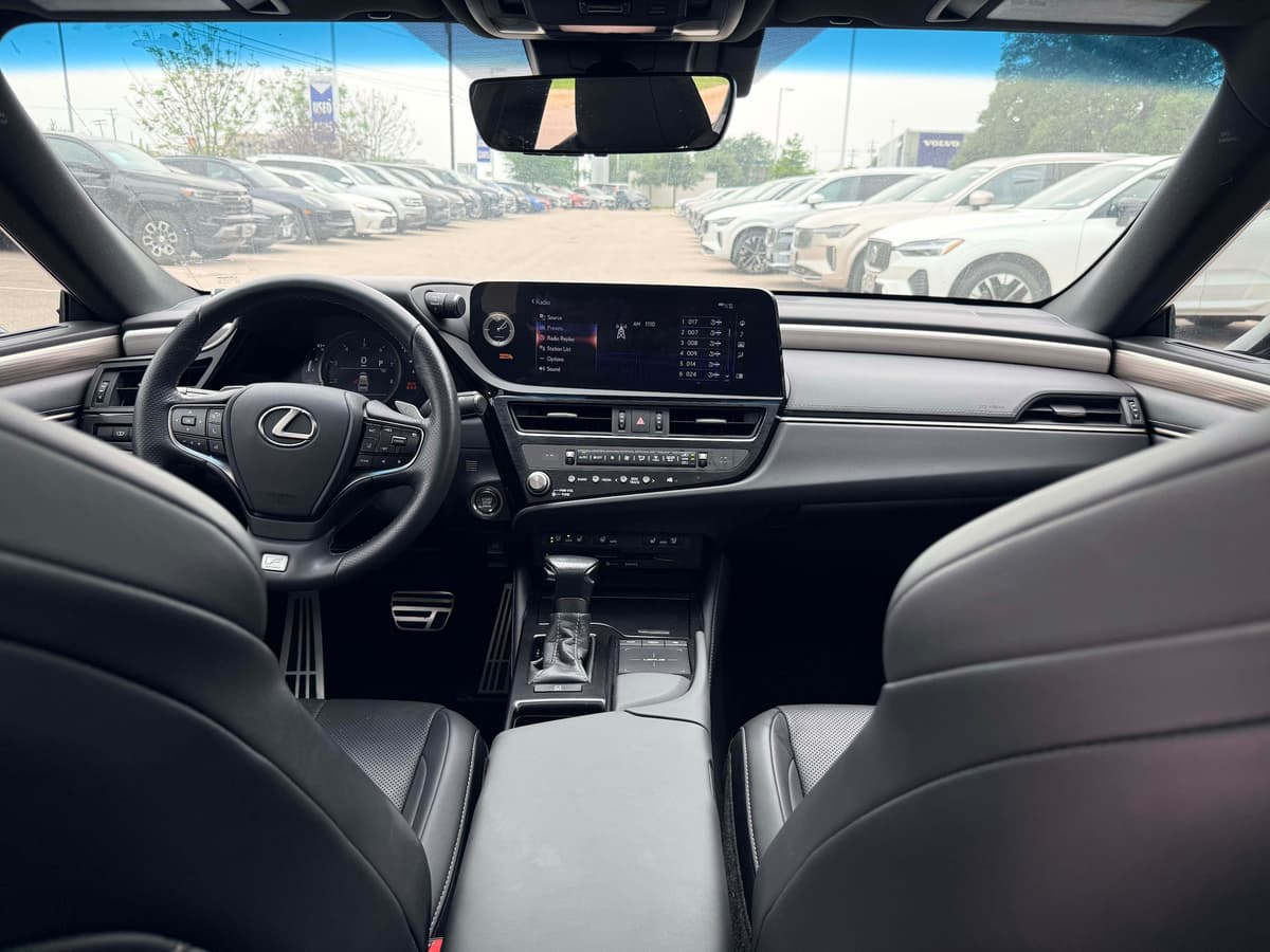 2022 LEXUS ES 350 - Image 15